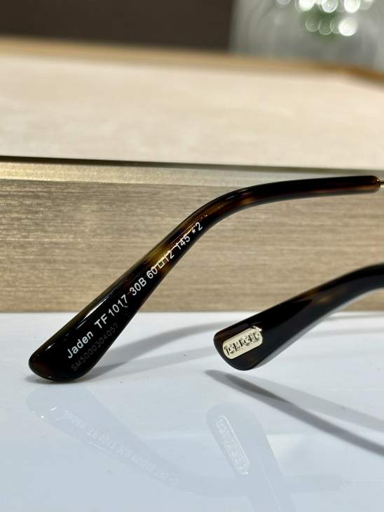 Picture of Tom Ford Sunglasses _SKUfw76225690fw
